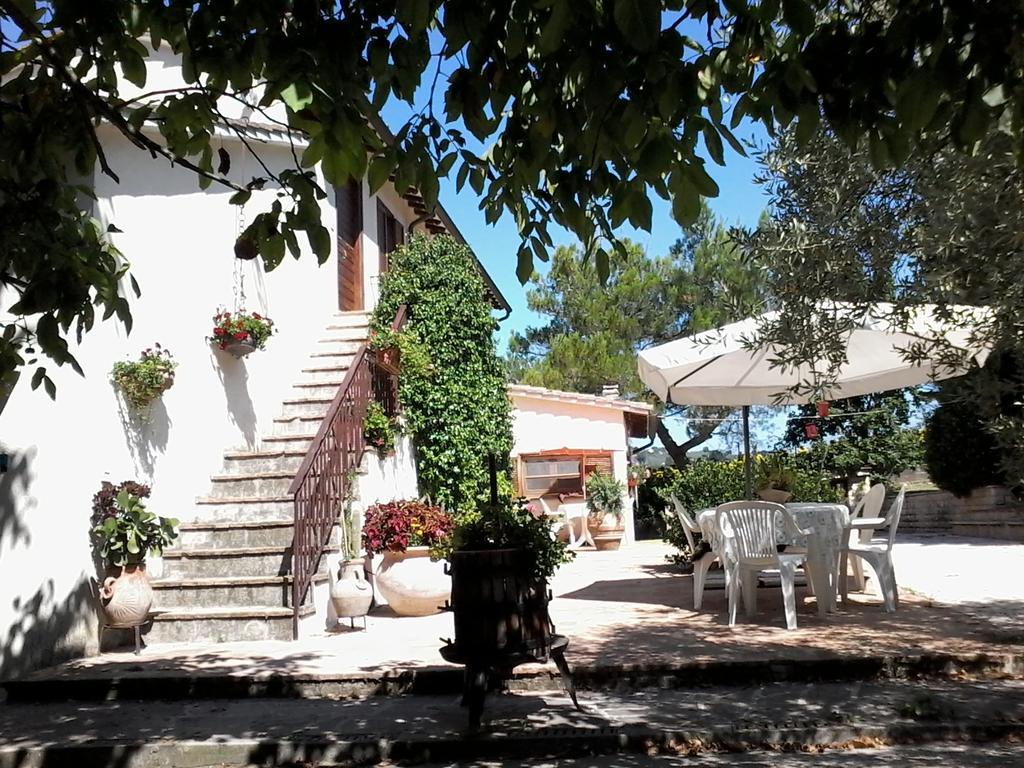 Bed And Breakfast Casale Isorella San Gemini Extérieur photo