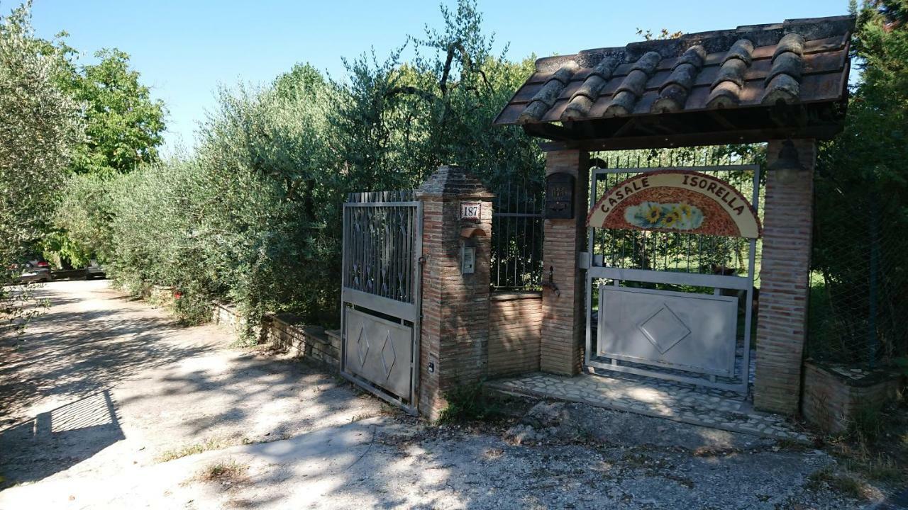 Bed And Breakfast Casale Isorella San Gemini Extérieur photo